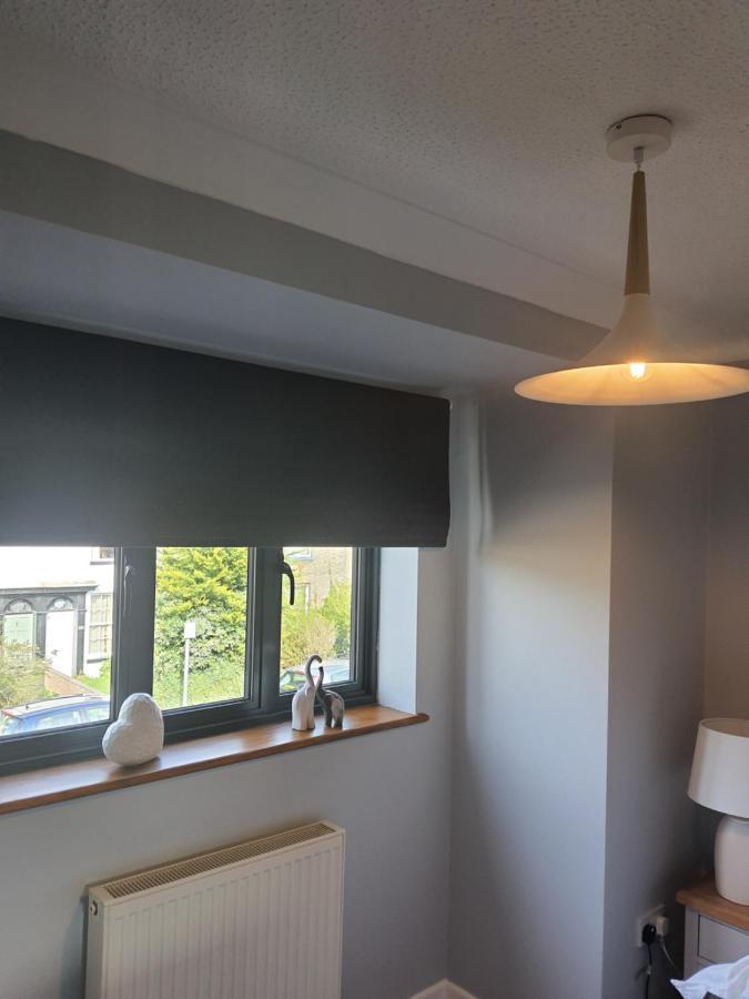 Country Style, 2 Bedroom House, Parking And Superb Location NWI Exteriér fotografie